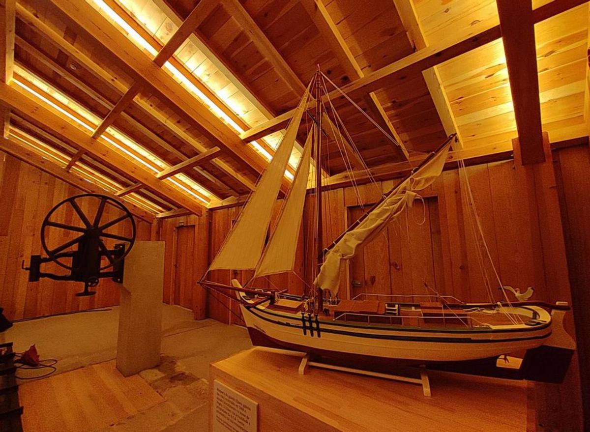 Réplica del Eliseo en la carpintería. |  Santos Álvarez