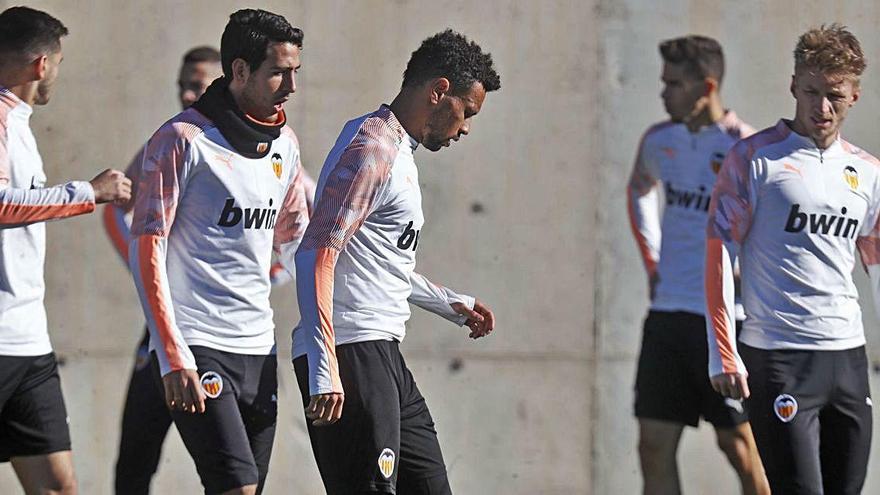 Parejo y Coquelin, en un entrenamiento de la temporada pasada.