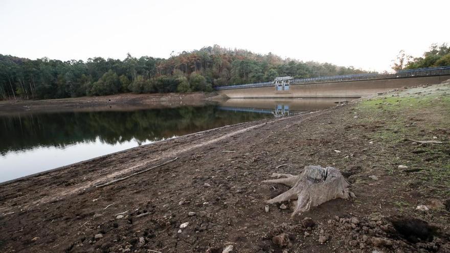 Embalse de Zamáns. // R. Grobas