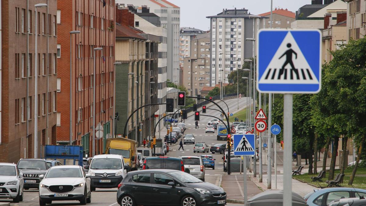 Una vista de la calle Sierra del Sueve, en Nuevo Gijón.