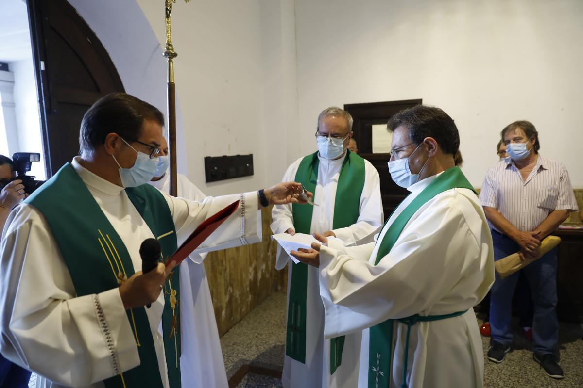 Eduardo Zulaiba toma posesión como párroco en Jove