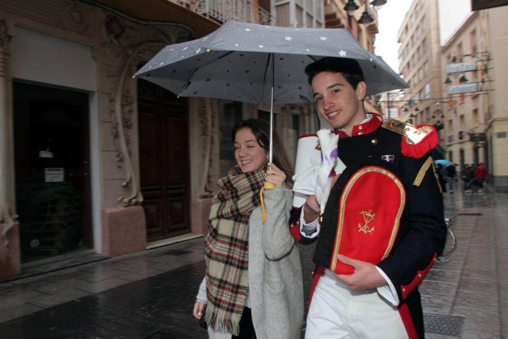 La lluvia obliga a suspender la procesión de la Piedad