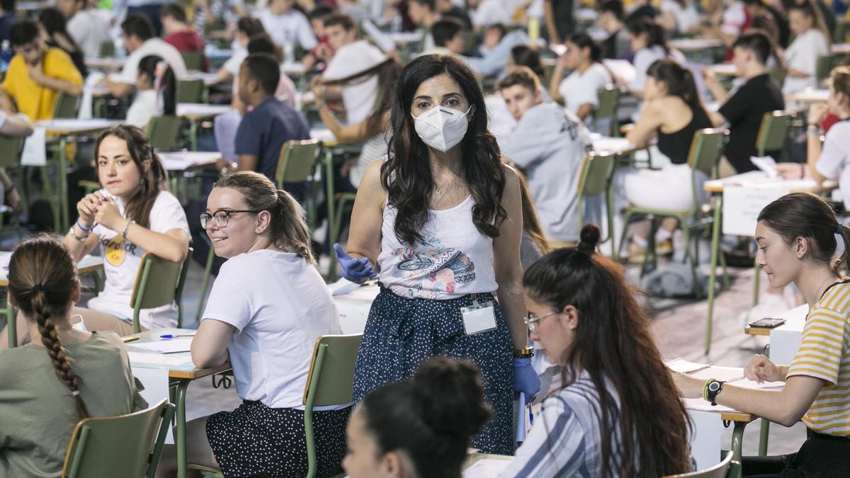 Una sala de examen de la EBAU, el pasado año.