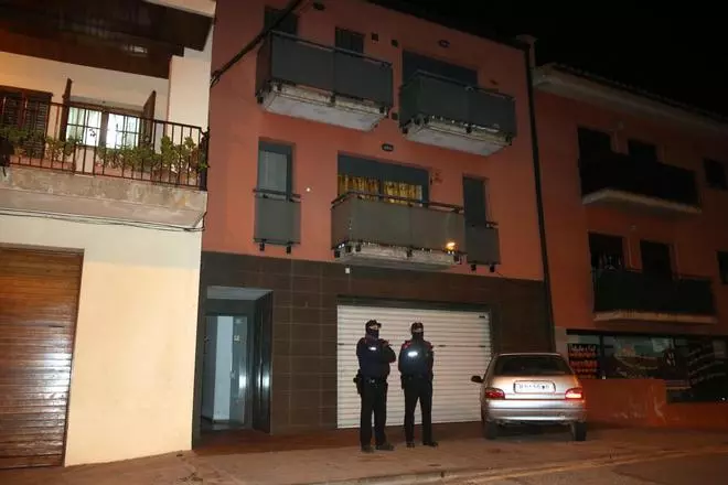 Escorcollen el domicili de l'autor del crim masclista de Torroella de Montgrí