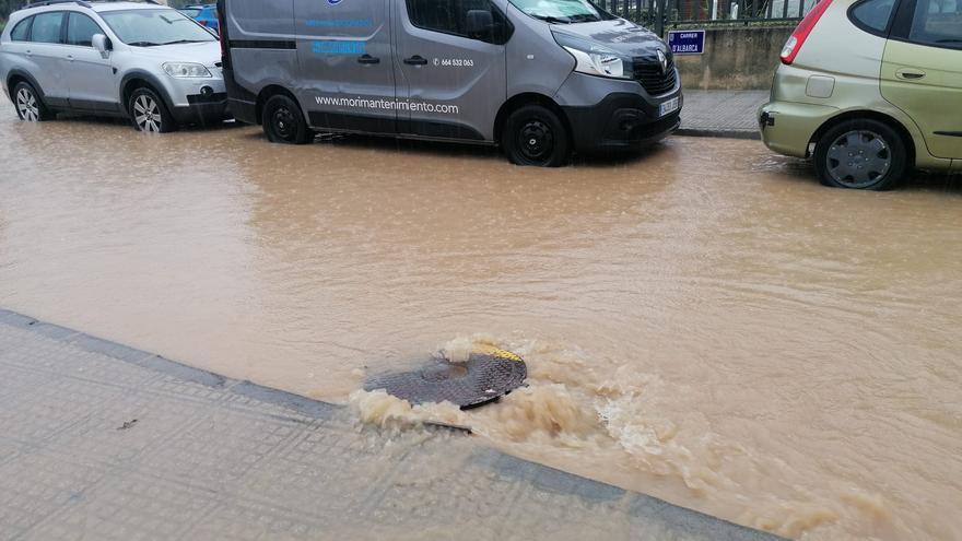 La lluvia provoca inundaciones en Ibiza