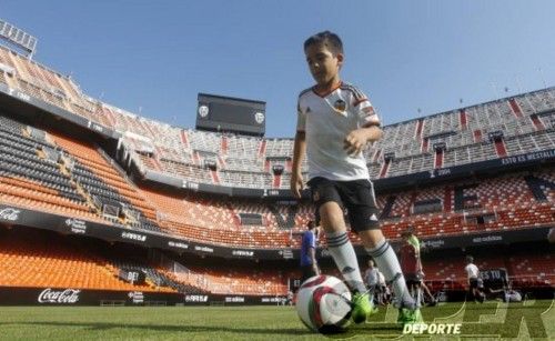 Si participaste en 'Yo pisé Mestalla' búscate en nuestra galería del martes