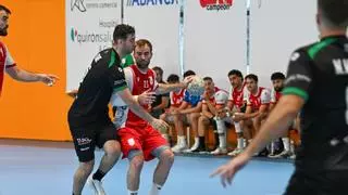 28-26 | El OAR reacciona a tiempo y evita un tropiezo ante el Amenabar Zarautz