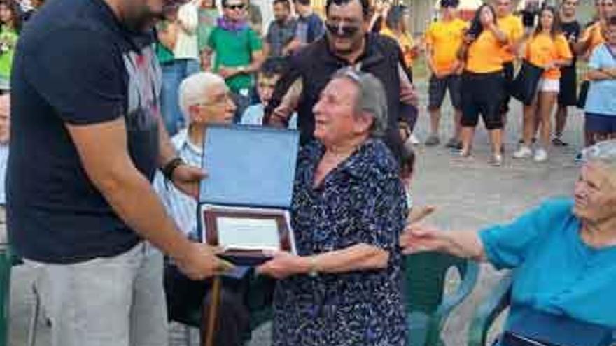 Camarzana Viva homenajea a sus mayores