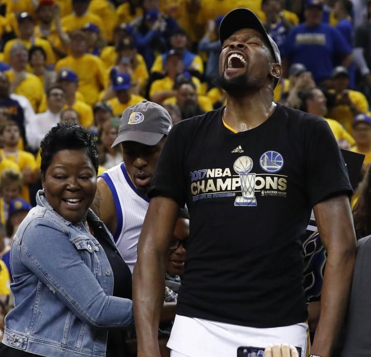 Los Warriors de Kevin Durant, campeones de la NBA