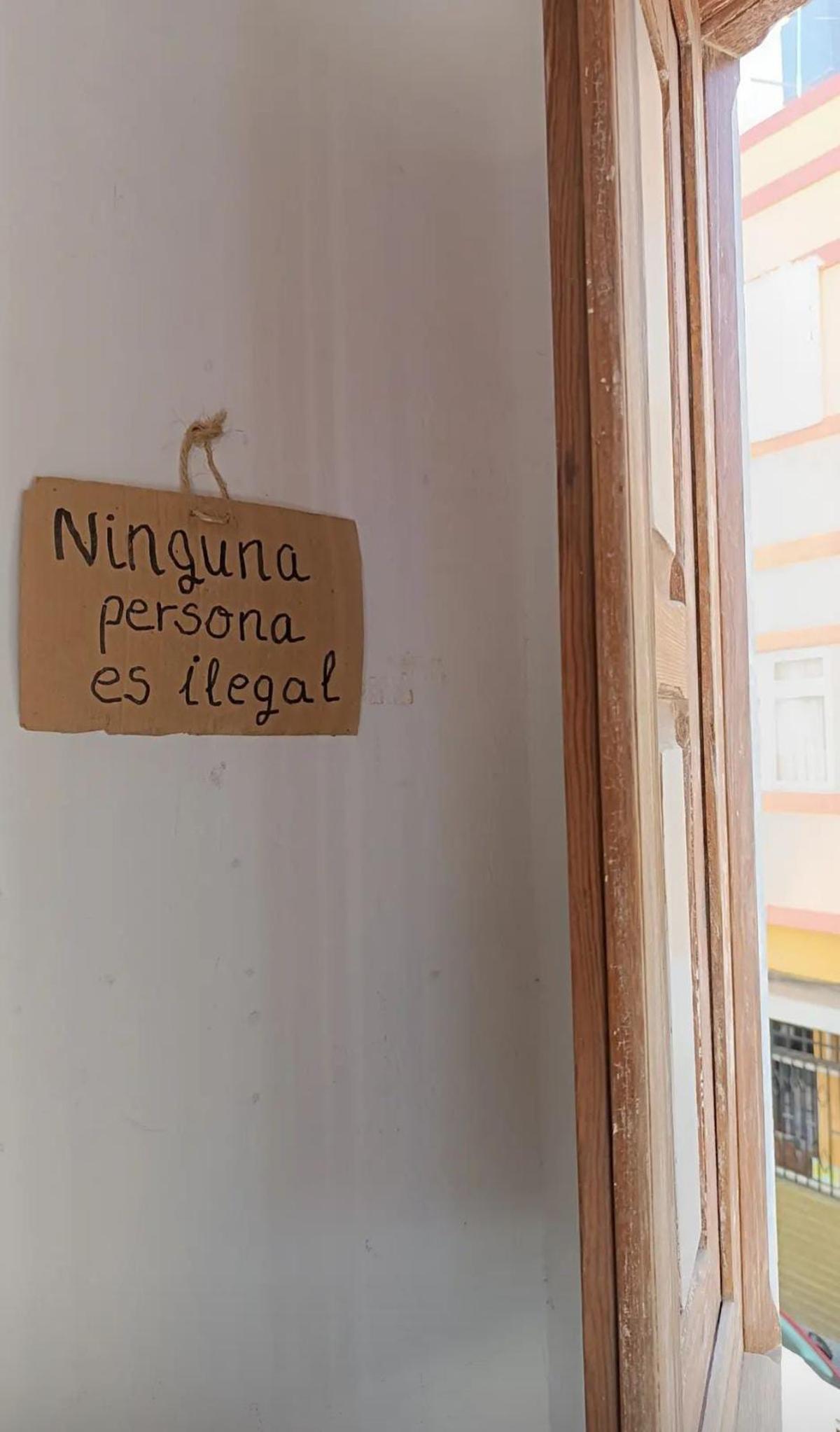 'Ninguna persona es ilegal'