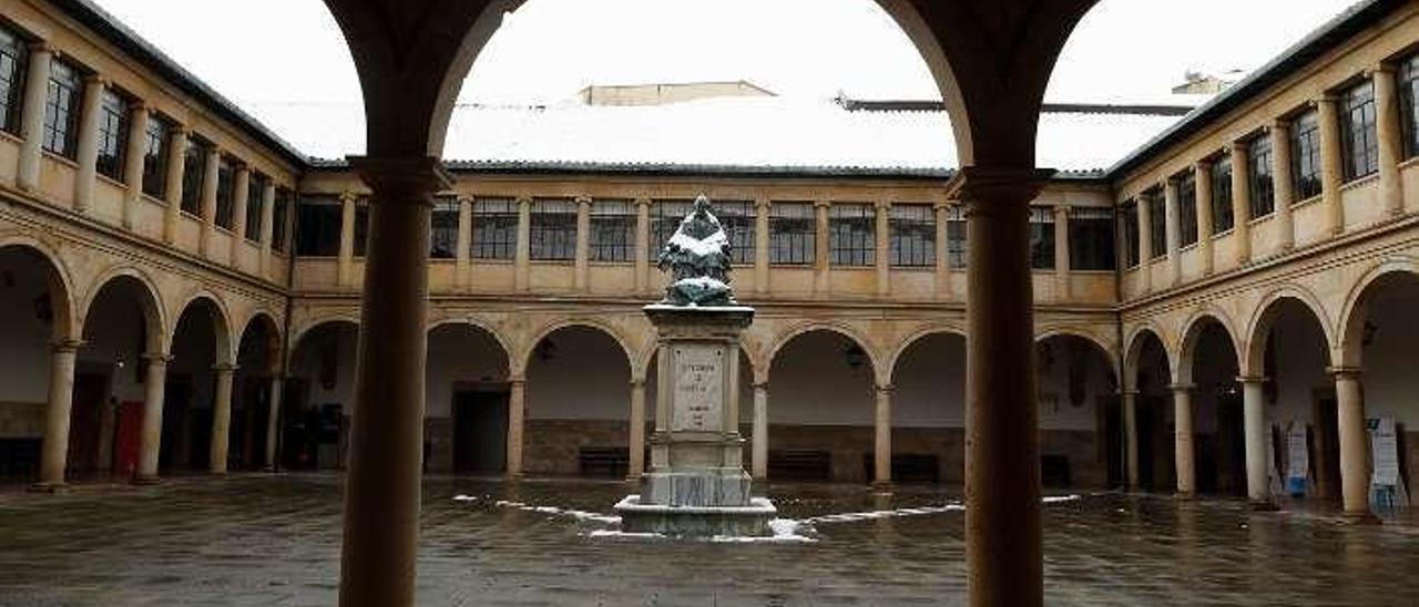 El edificio histórico de la Universidad, sede del Rectorado.