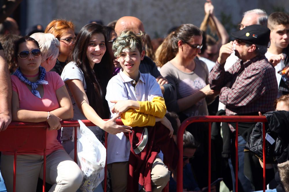 Búscate en la mascletà del 7 de marzo