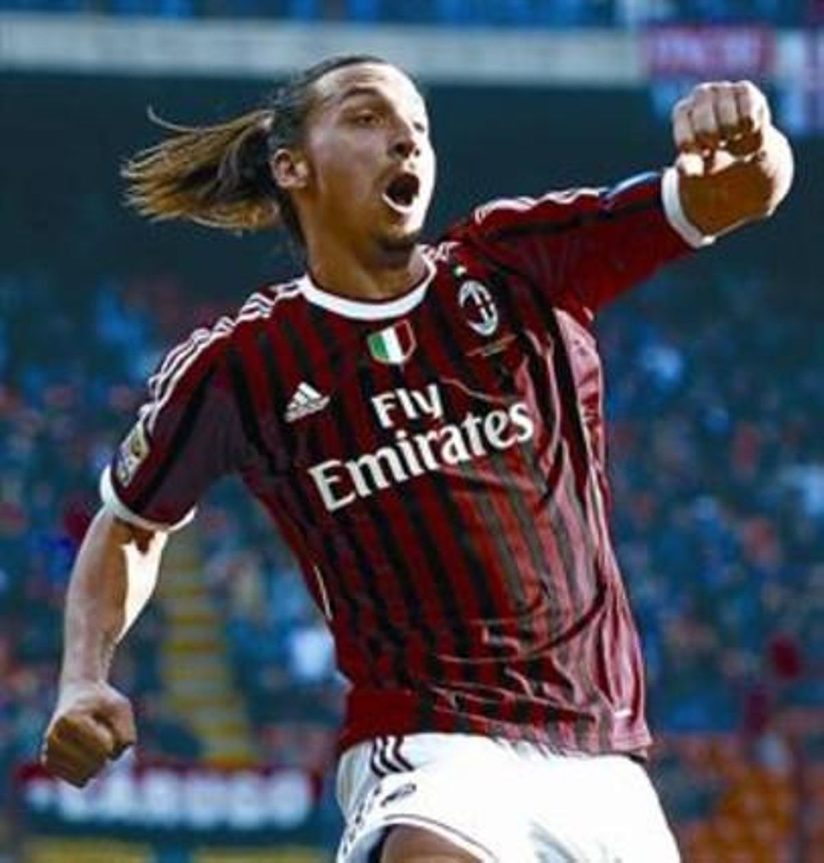 Polèmic 8 Ibrahimovic celebra el gol que va marcar diumenge passat al Lecce a San Siro.