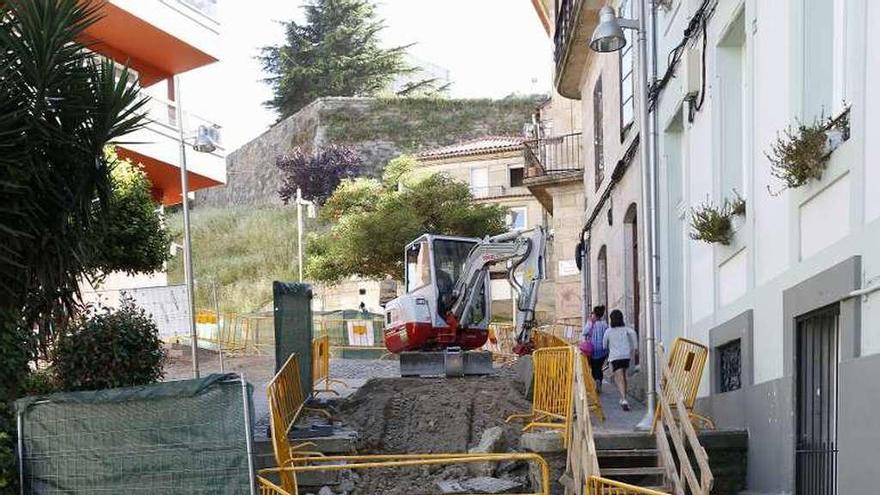 Los sondeos arqueológicos detectaron parte de la muralla. // R. Grobas