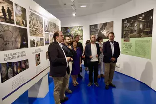 La visita del consejero Ovidio Zapico a la Feria de Muestras, en imágenes