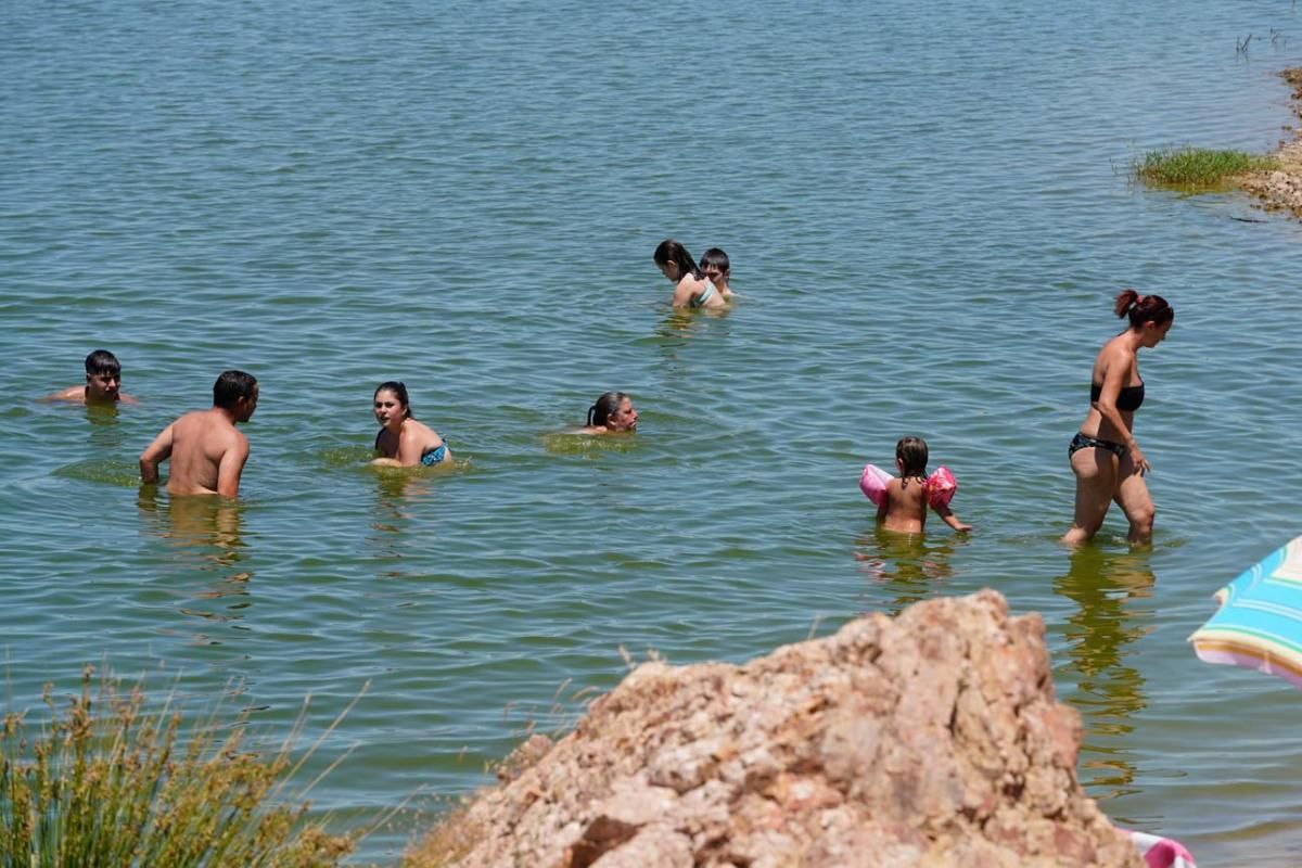 La Breña II y La Colada abren sus playas al baño con aforo limitado