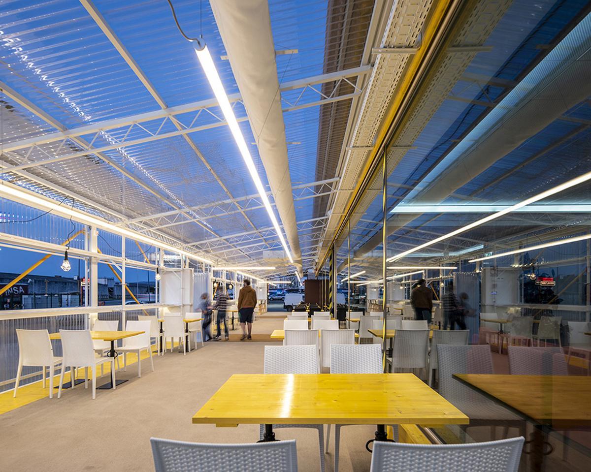 ‘Pop up’ en el hotel del polígono de San Cibrao das Viñas. Un proyecto de Cecilia López y Juanjo Otero.