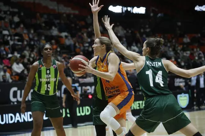 El Valencia Basket elimina al Ormanspor: Las mejores fotos