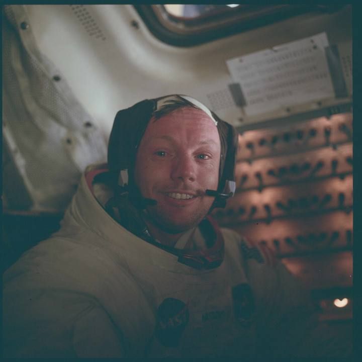 La NASA ha hecho públicas fotografías no vistas de su archivo que muestran los viajes de las expediciones del Apolo XI y el Apolo XII en 1969. Entre las imágenes, el recorrido de Armstrong y Aldrin por la superficie de la Luna.