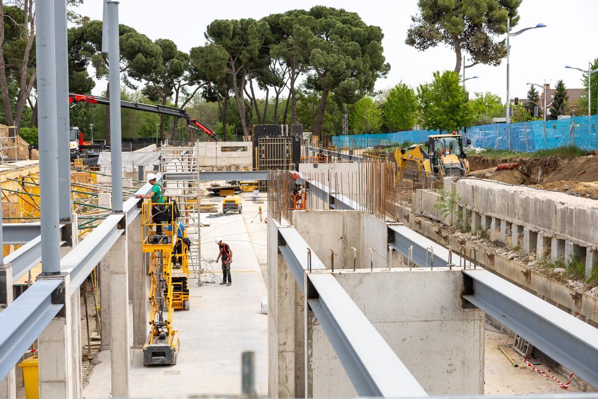 Obras del polideportivo municipal Carlos Ruiz