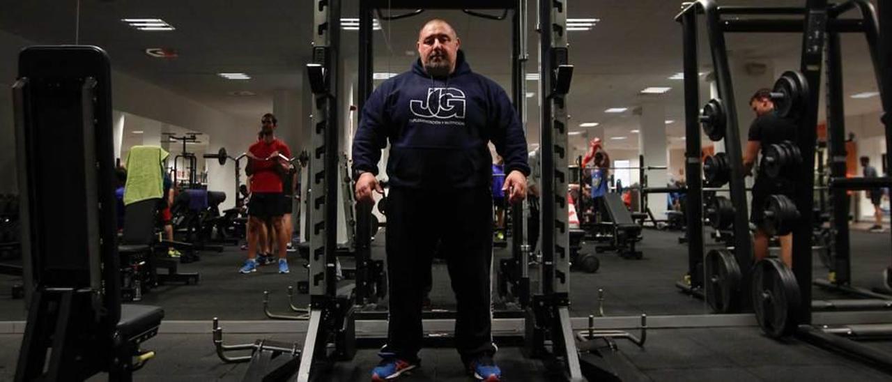 Julio García, en un gimnasio de Oviedo.