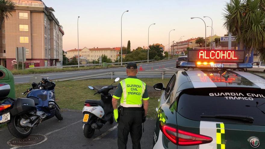 Dos motoristas sorprendidos ebrios: "En la tele dijeron que se terminaban los controles"