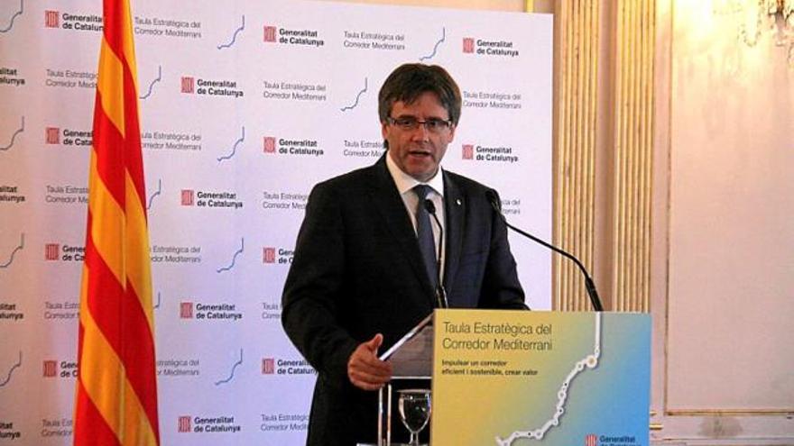 Puigdemont, ahir, després de la reunió de la Taula pel Corredor