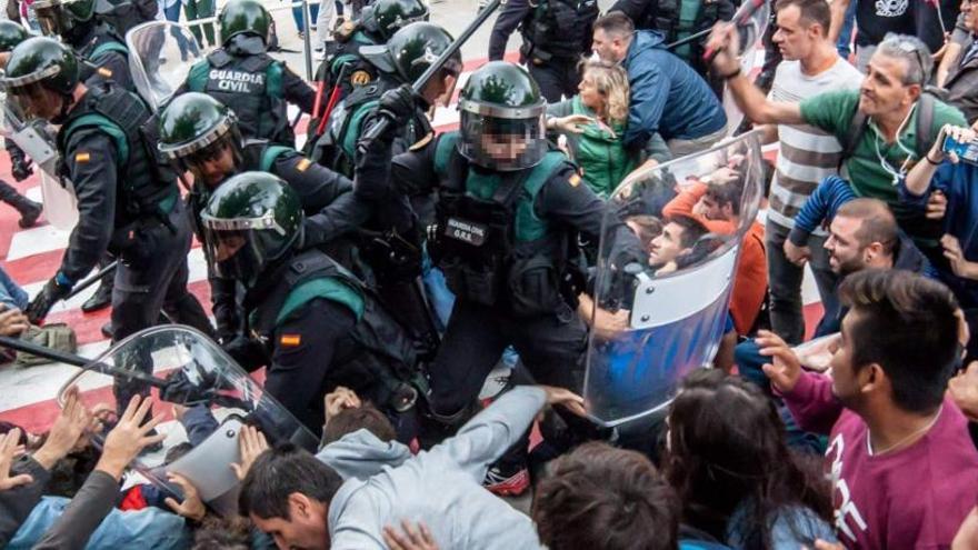 Càrregues de la Guàrdia Civil a Sant Esteve Sesrovires