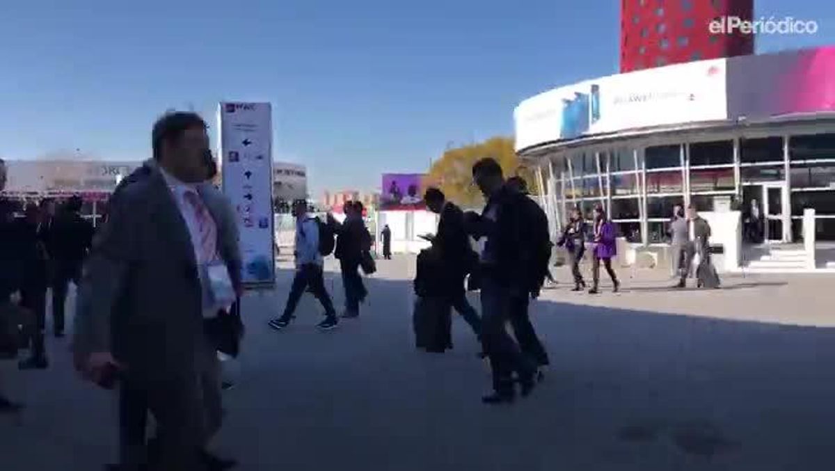 Segundo día en el congreso tecnológico Mobile World Congress.