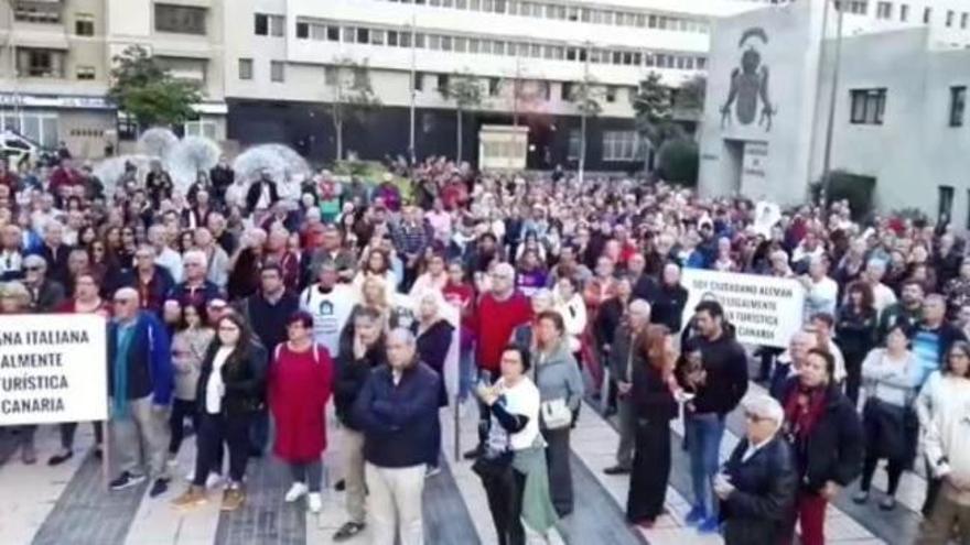 Manifestación de propietarios de apartamentos turísticos y bungalós