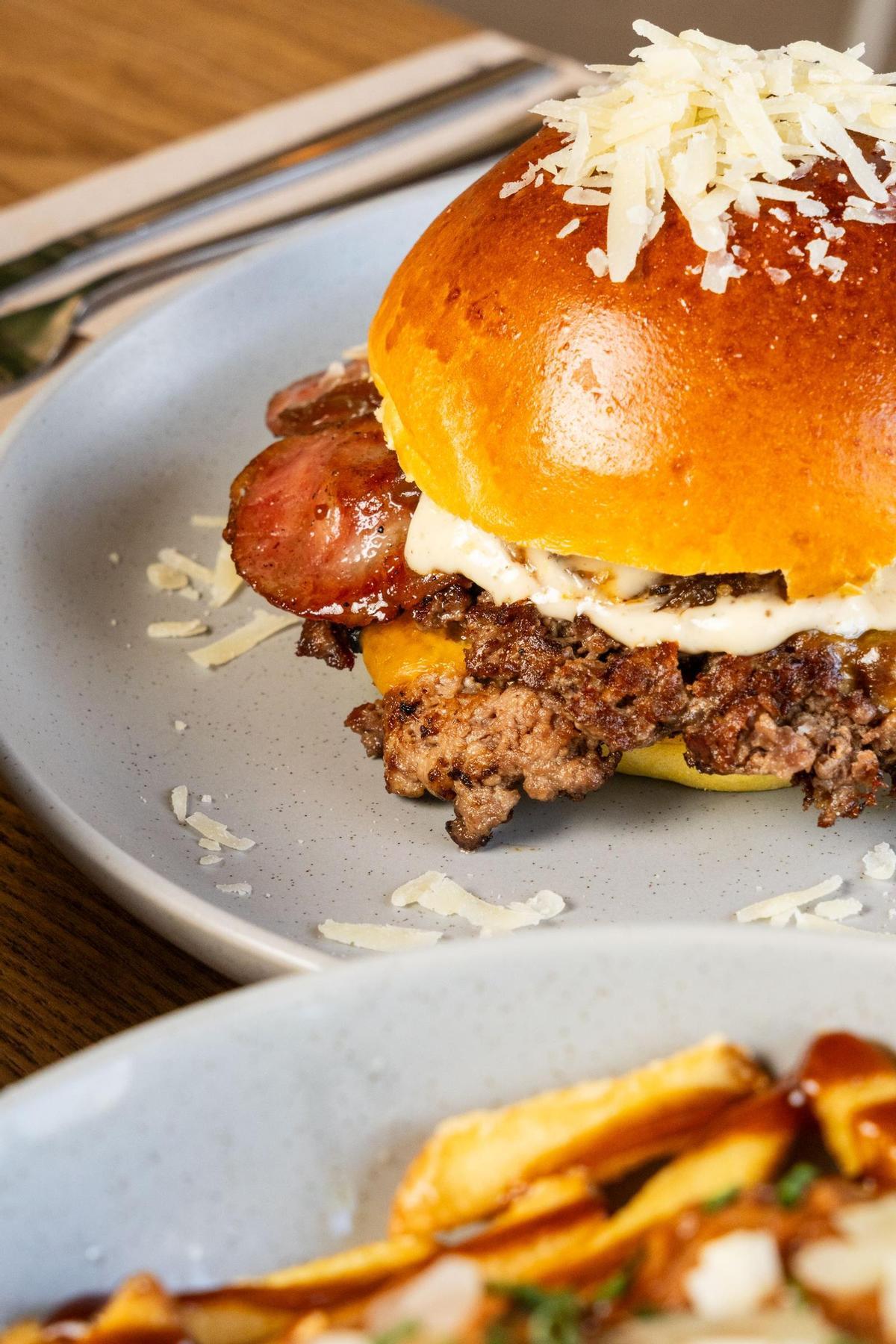 Sus hamburguesas son otras de las grandes protagonistas de MOMBÚ