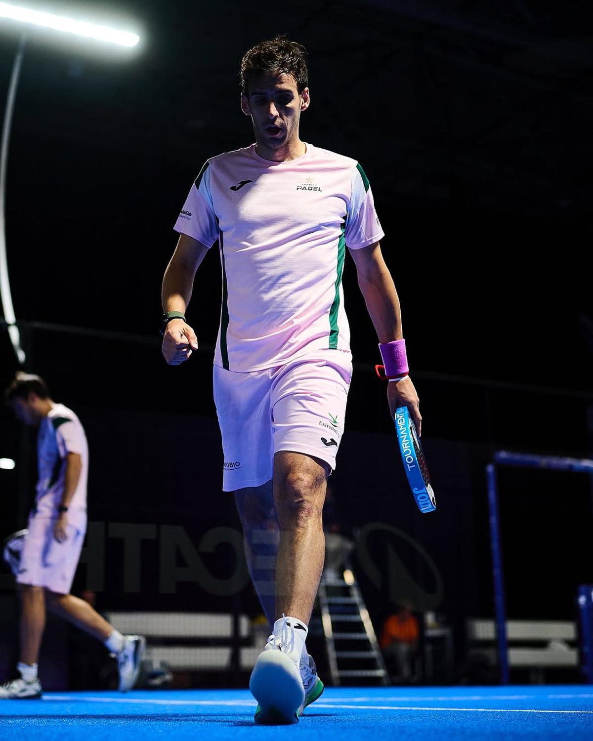 Jose Antonio Diestro durante un partido de Premier Padel