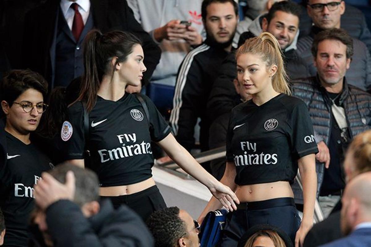 Kendall Jenner y Gigi Hadid, también les gusta el fútbol