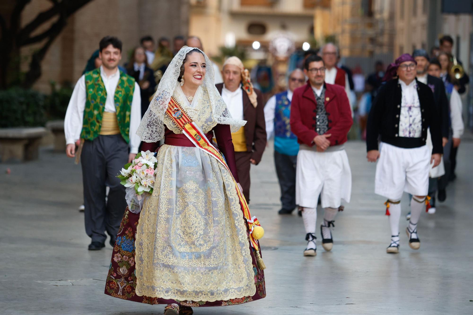 Búscate en el primer día de la Ofrenda en la calle San Vicente entre las 18:00 y las 19:00