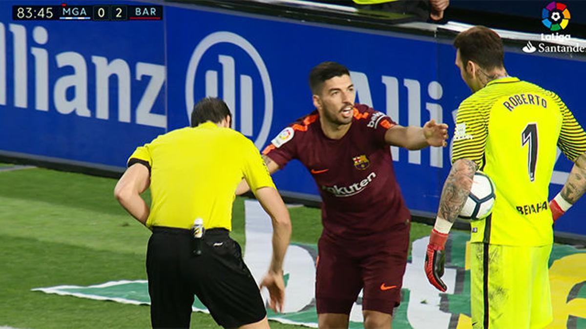 LALIGA | Málaga - FC Barcelona (0-2): La quinta amarilla de Luis Suárez