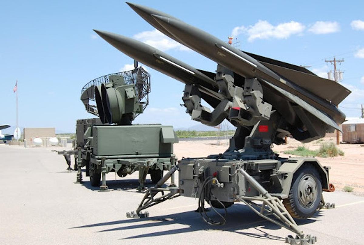 Espanya enviarà a Ucraïna sis sistemes antiaeris Hawk perquè es defensi dels míssils russos