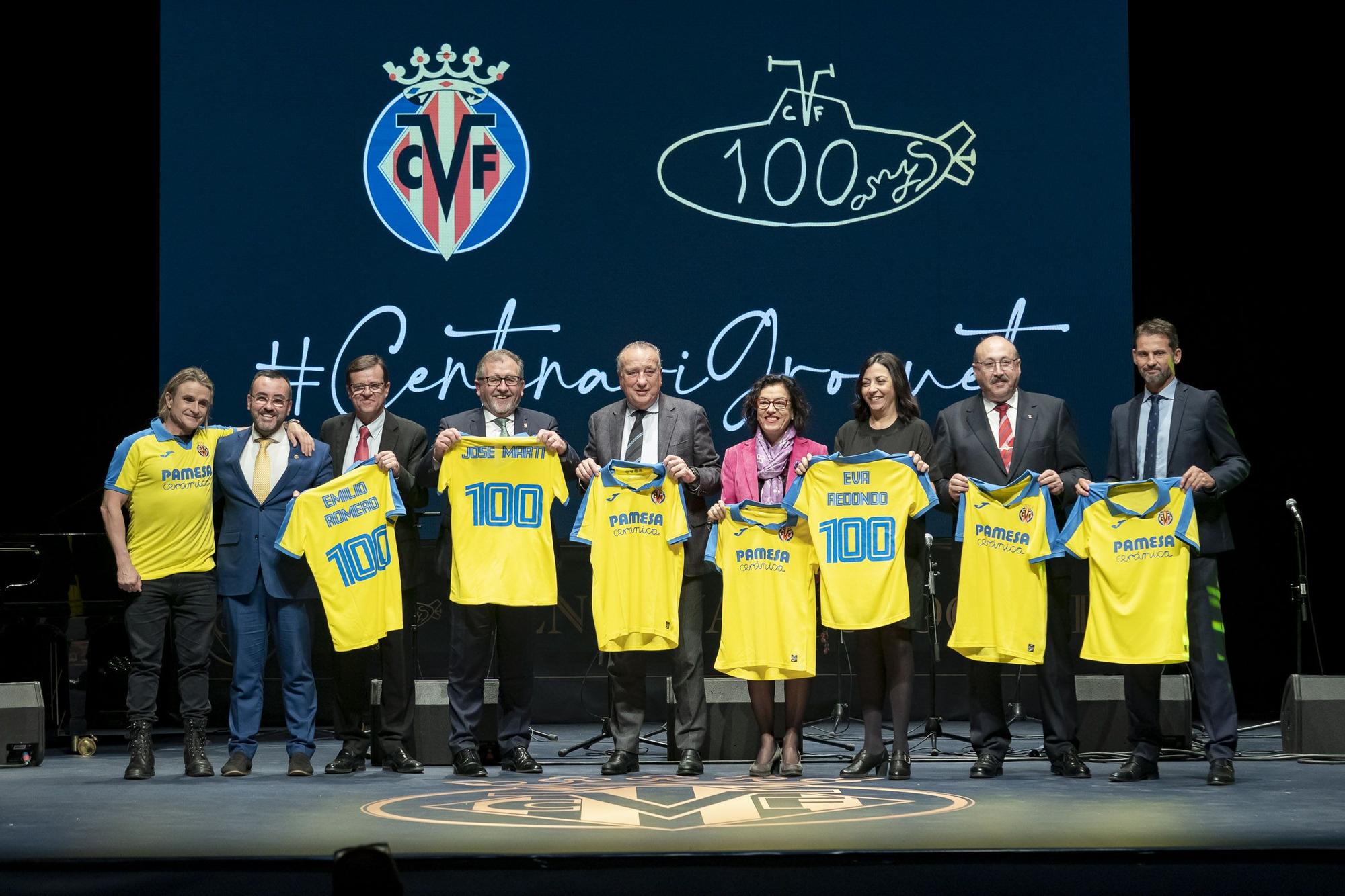 Las mejores fotos de la gala del centenario del Villarreal CF: ¿Qué te parece la camiseta?