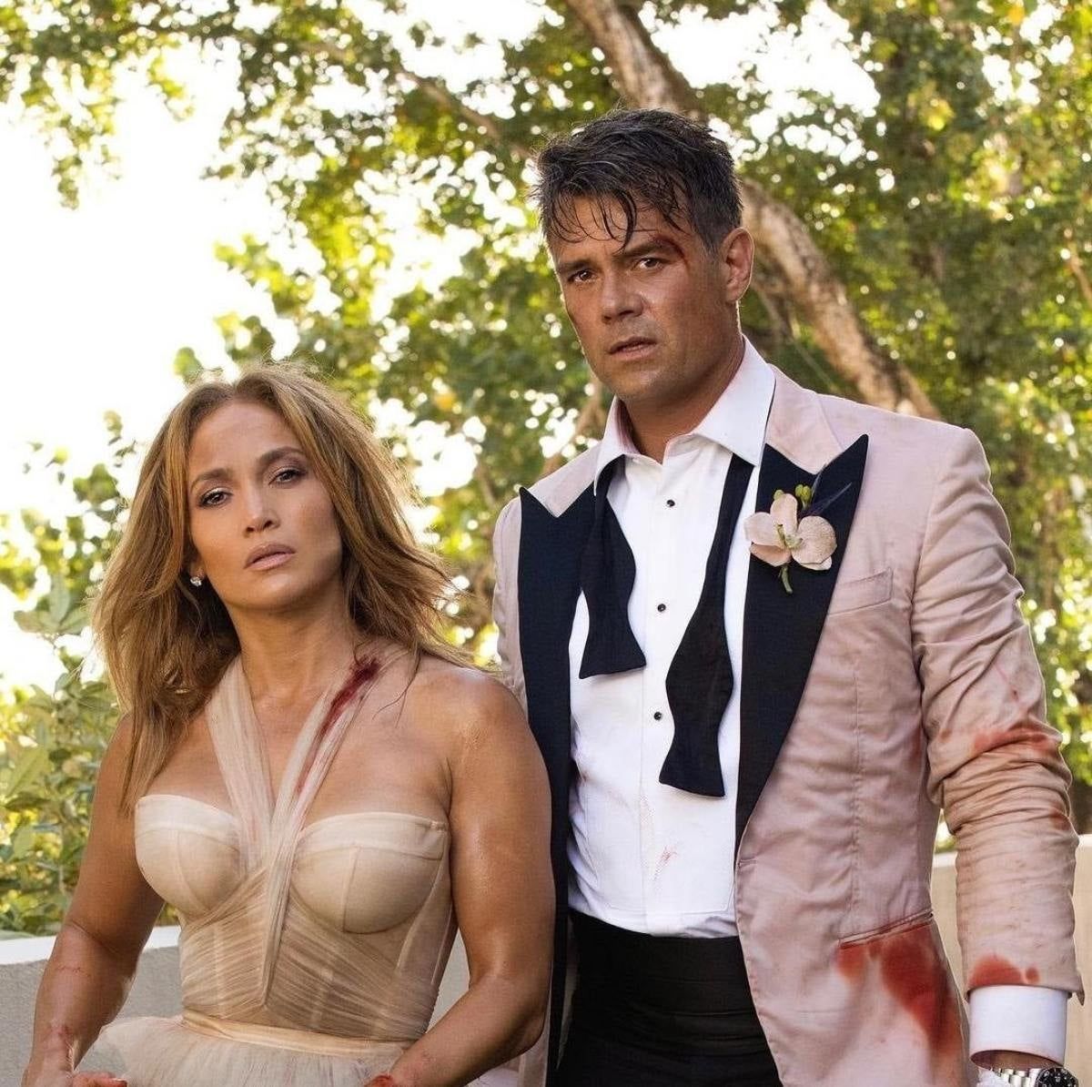 Jennifer Lopez y Josh Duhamel en Una boda explosiva