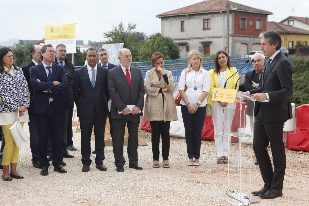 El Ministro de Fomento en Gijón