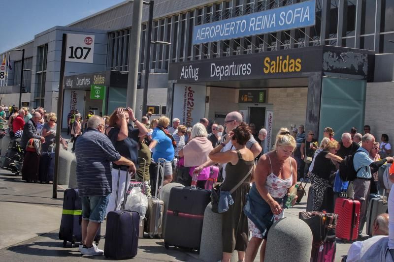 Situación en el aeropuerto de Tenerife Sur.