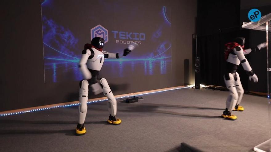 Video | Abre en Zaragoza el primer centro de entrenamiento de robots humanoides de España