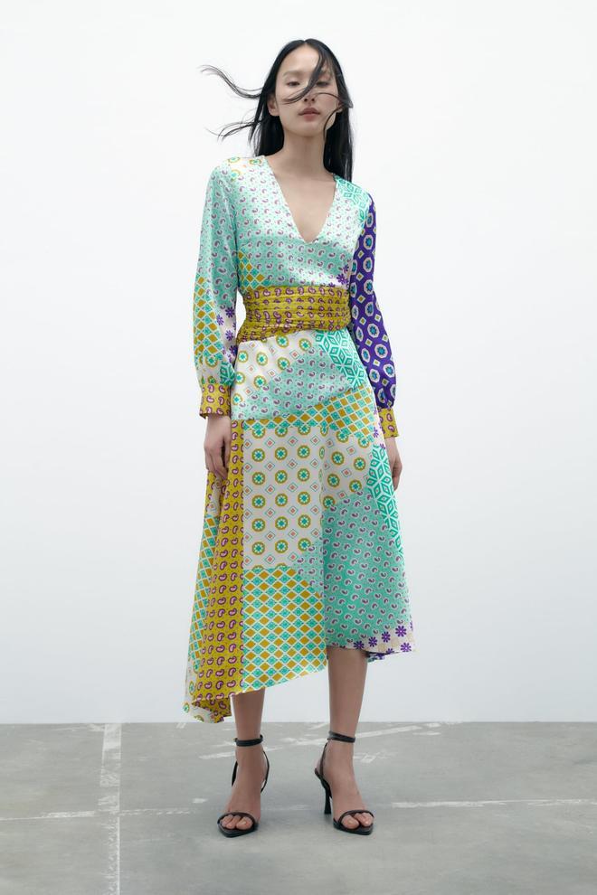 Vestido ‘patchwork’, de Zara