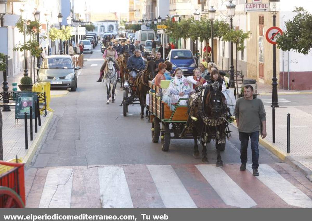 GALERÍA DE FOTOS -- Orpesa celebra Sant Antoni con carreras y bendición de animales