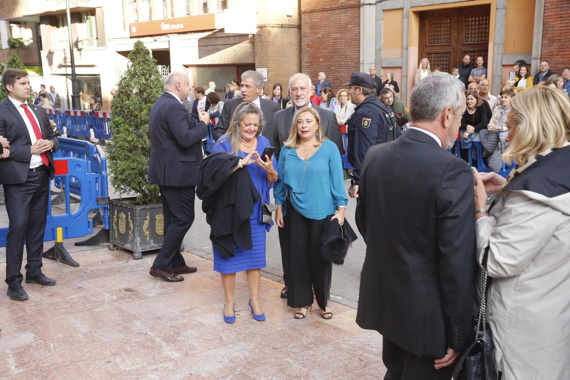 EN IMÁGENES: La Familia Real asiste en Oviedo al concierto de los premios "Princesa de Asturias"