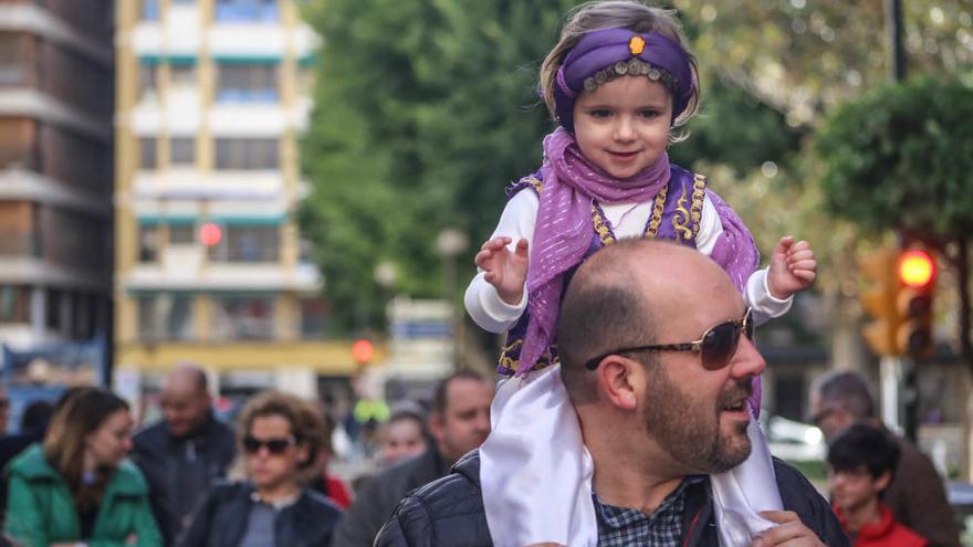 Un desfile de gran altura en Orihuela