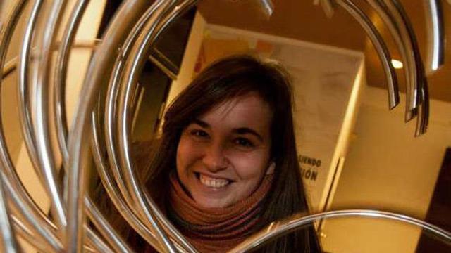 Cristina de Middel toca la luna