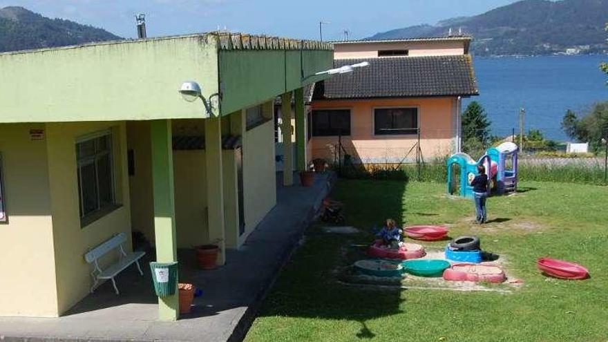 Zona de recreo de la escuela infantil San Pedro de Cesantes. // FdV