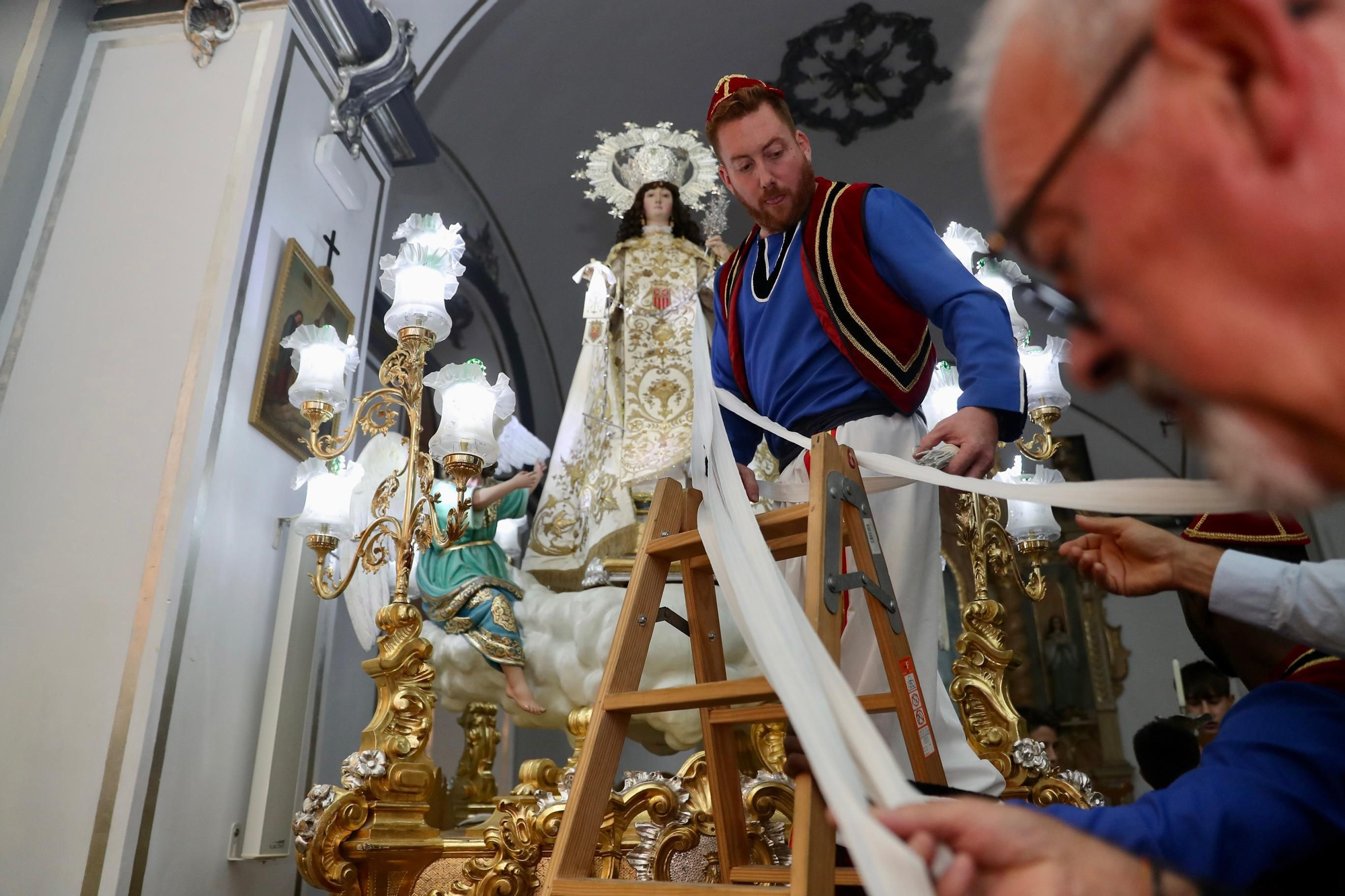 Carmen vuelve a casa: procesión de la Merced en su pueblo, Algar de Palancia