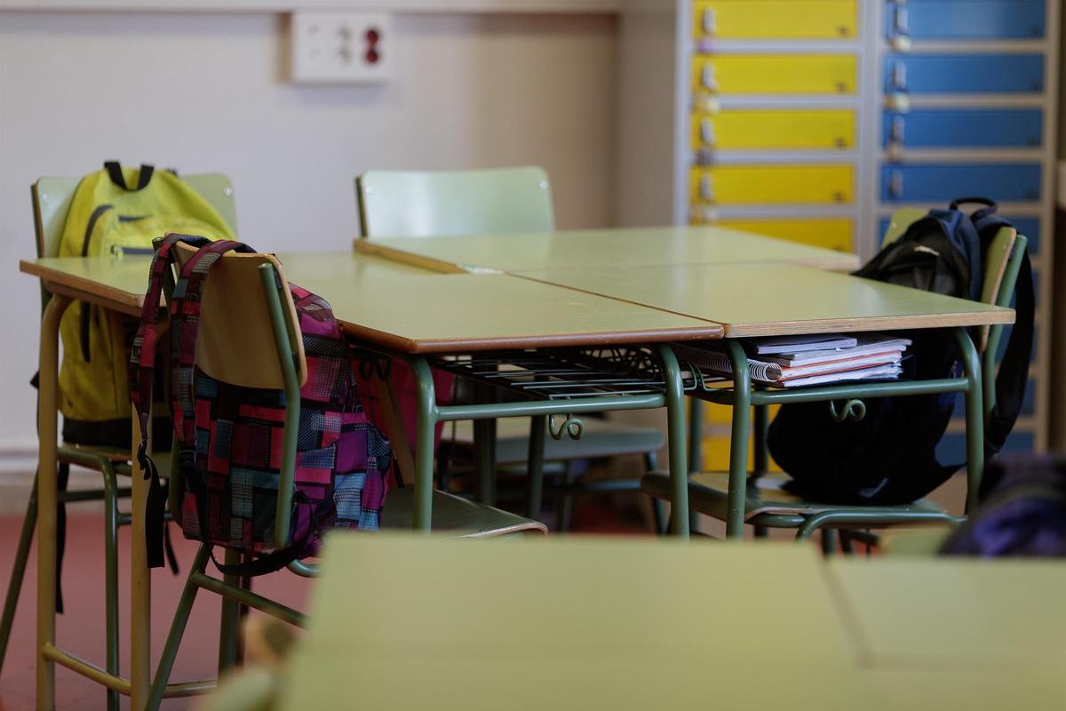 BALEARES.-ANPE exige a Educación que tome medidas contra el frío en las aulas