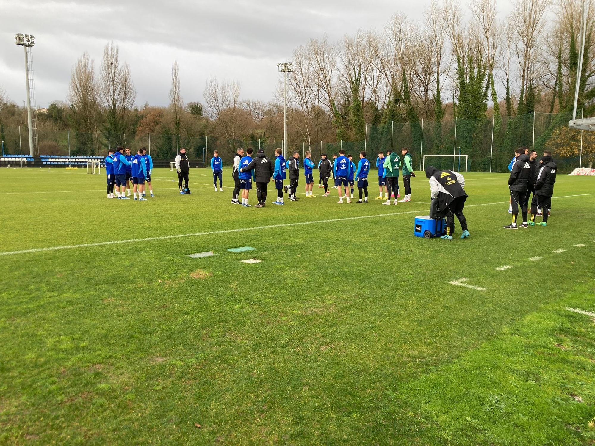 EN IMÁGENES: El Oviedismo inunda El Requexón en la previa de Reyes